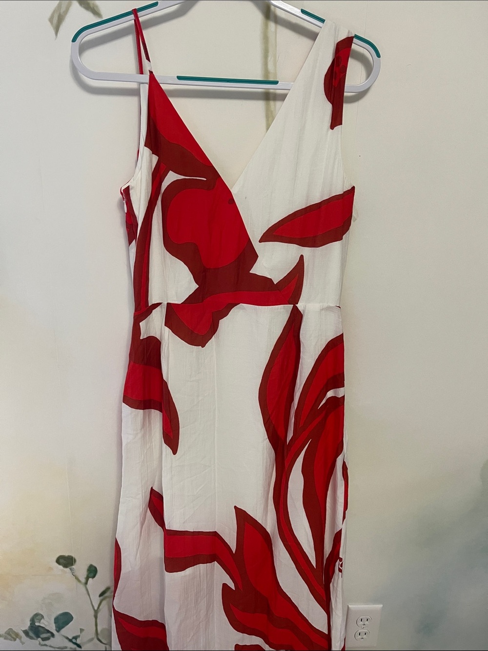 White House Black Market Asymmetric Red and White Floral Wrap Maxi Dress - Picture 10 of 16